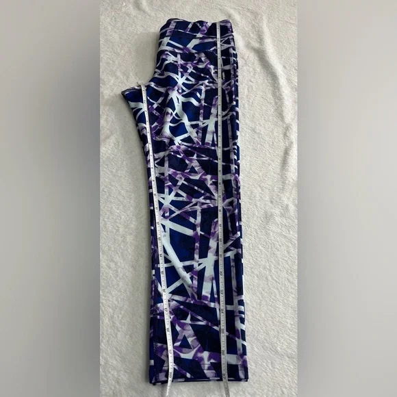 Athleta womens XS white sport bra and purple geometric Capri leggings bundle set - Picture 2 of 16
